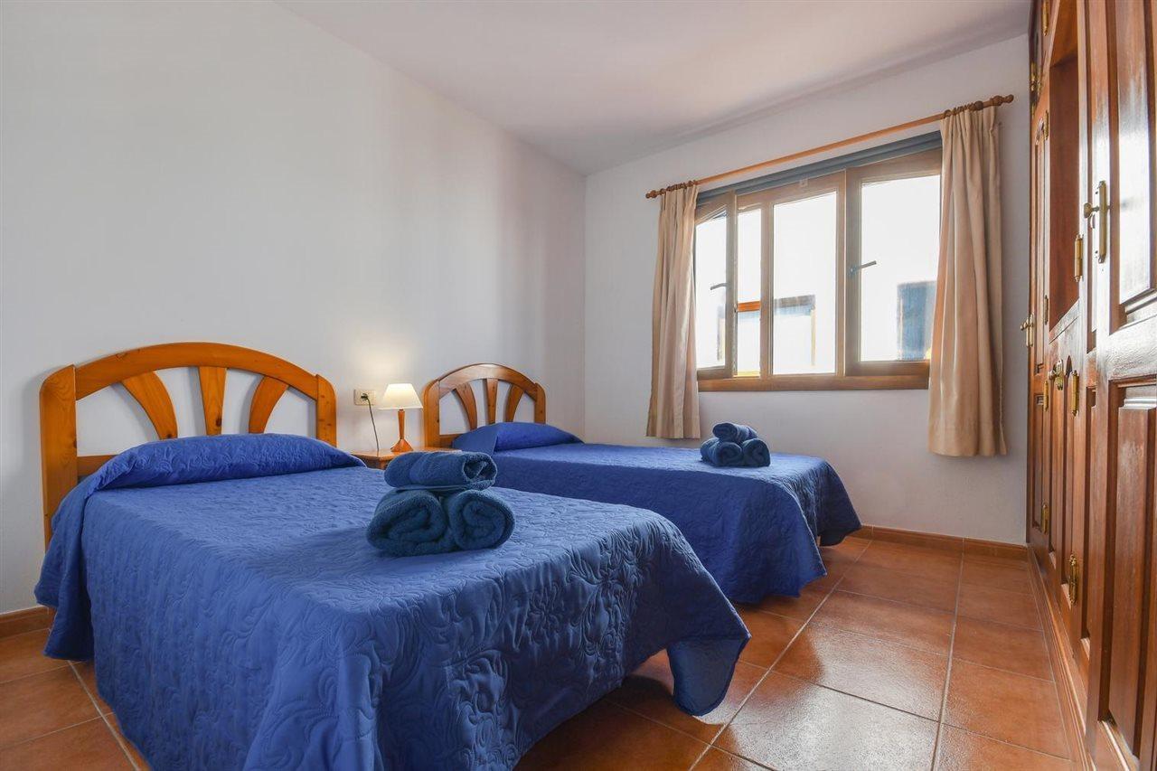 Apartamentos Flor Uno Caleta de Sebo Dış mekan fotoğraf