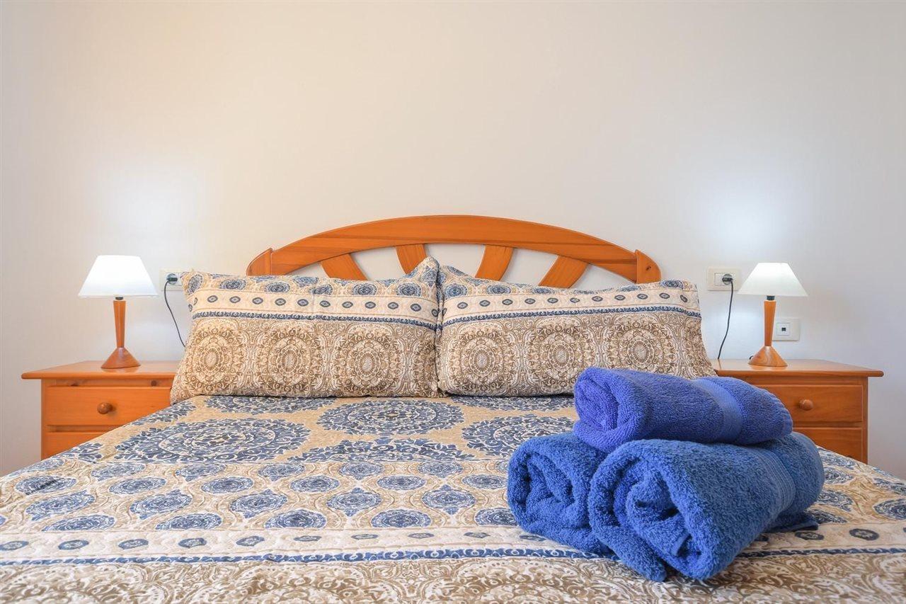 Apartamentos Flor Uno Caleta de Sebo Dış mekan fotoğraf