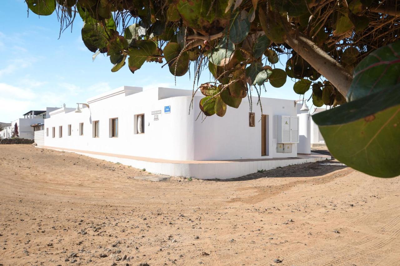 Apartamentos Flor Uno Caleta de Sebo Dış mekan fotoğraf