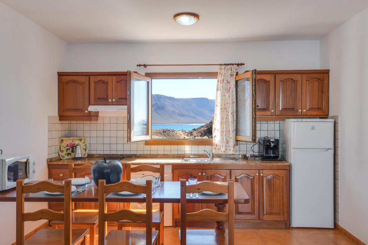 Apartamentos Flor Uno Caleta de Sebo Dış mekan fotoğraf