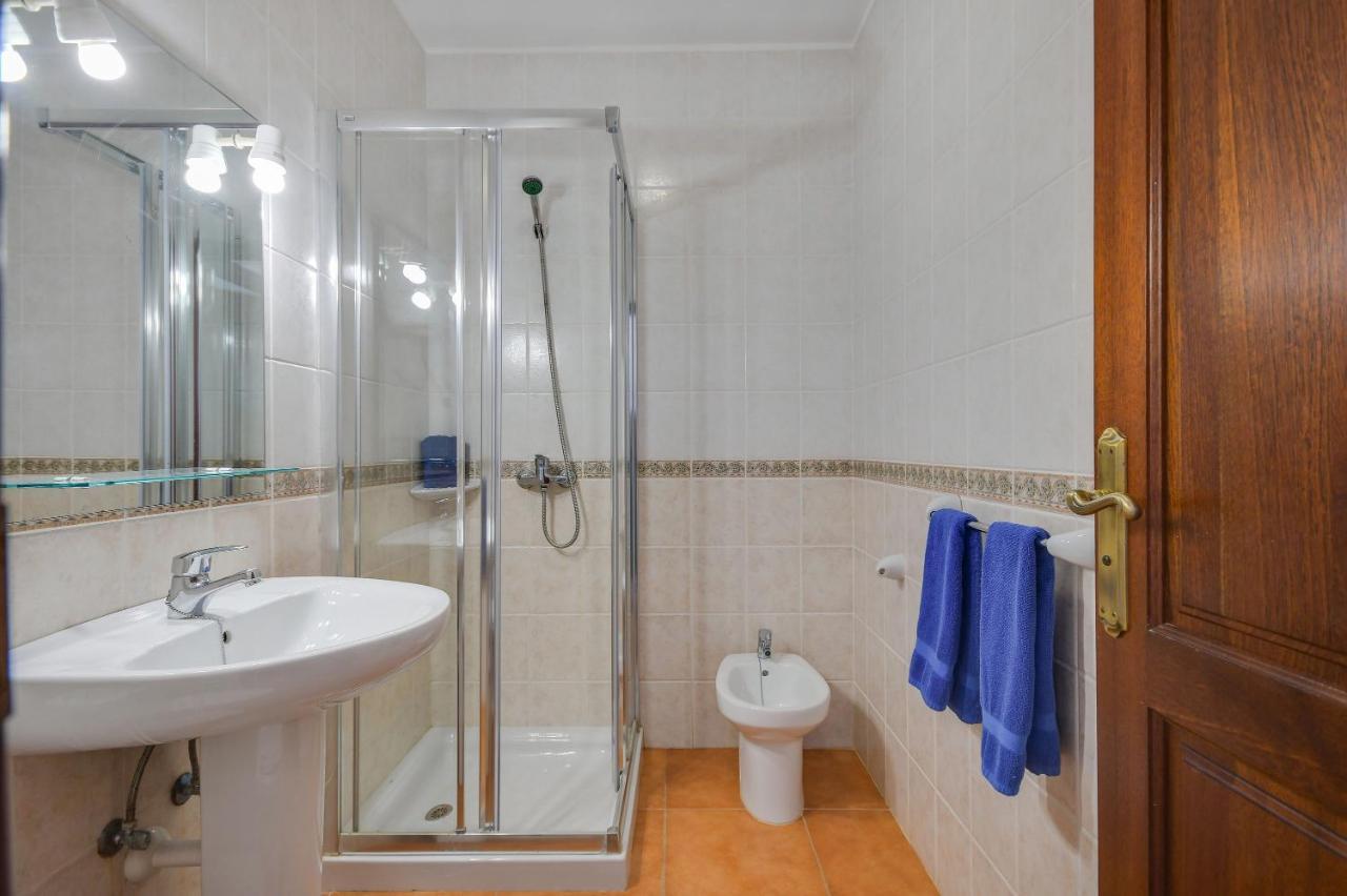 Apartamentos Flor Uno Caleta de Sebo Dış mekan fotoğraf